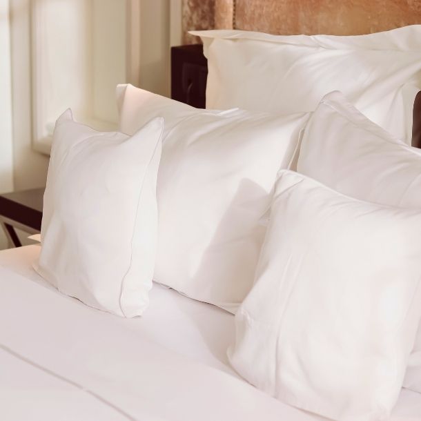 1 King Bed