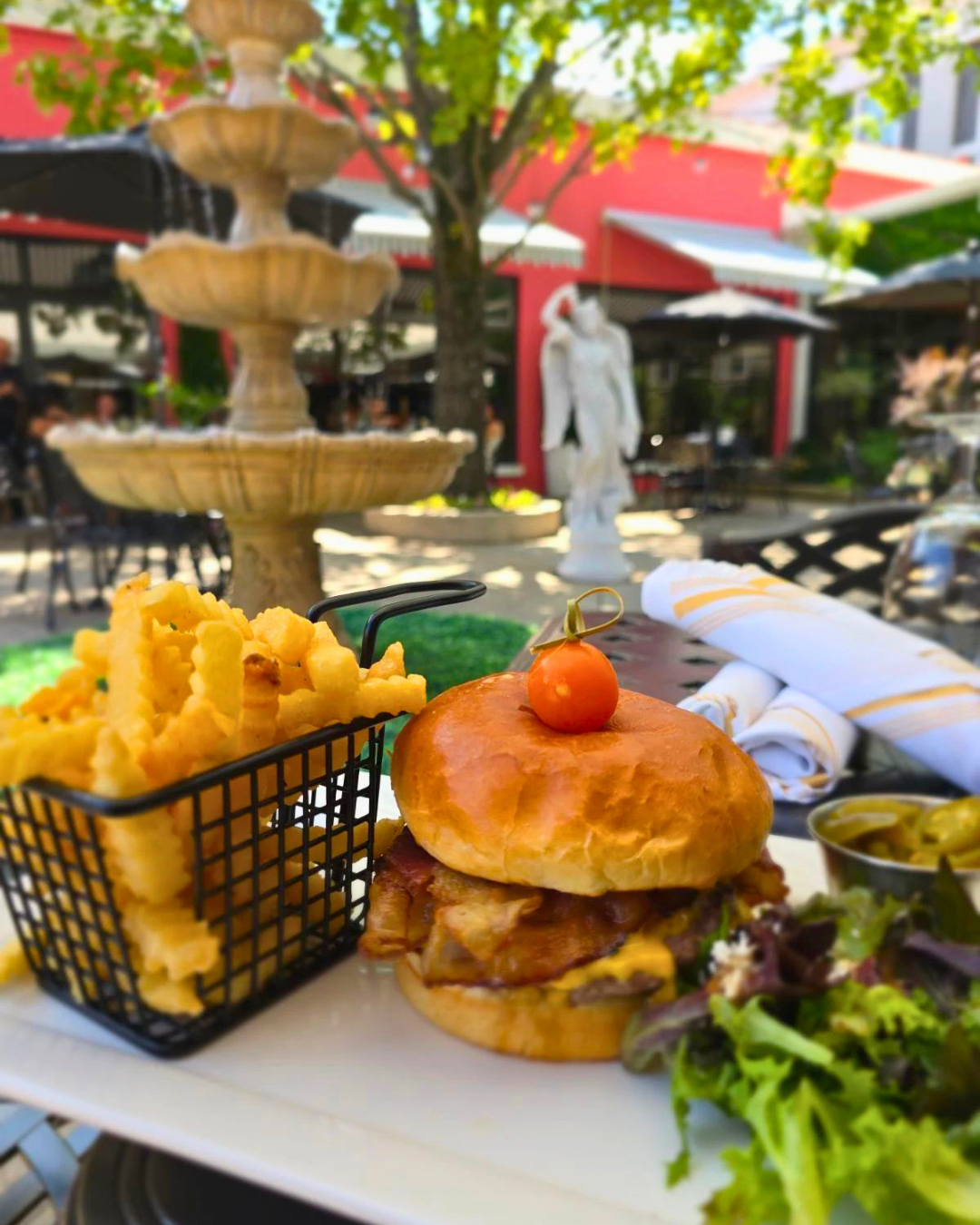 Lunch Burger